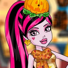 Draculaura Thanksgiving Total Makeover logo