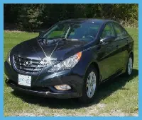 Hyundai Sonata Slider logo