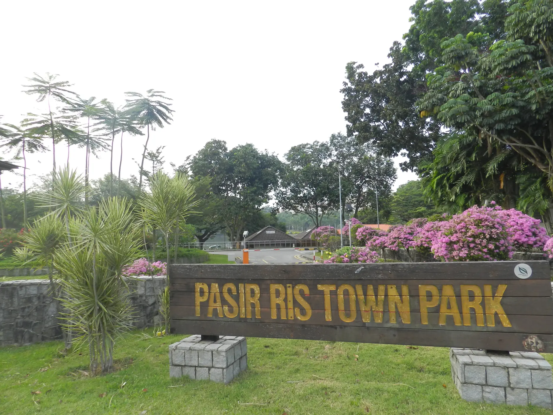 Pasir Ris Town Park Virtual Reality Image logo