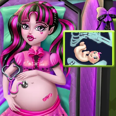 Pregnant Draculaura Emergency logo